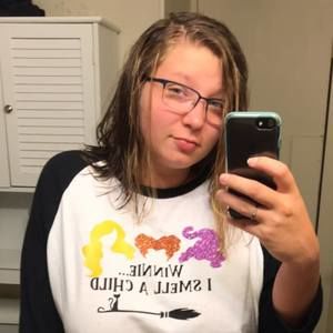 Meet your Posher, Marissa